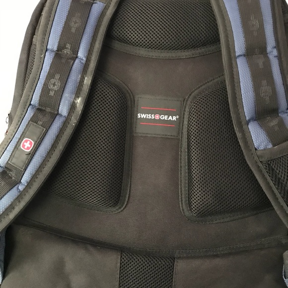 Computer back pack - Picture 4 of 7